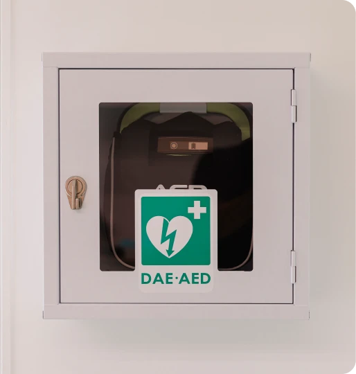 Tecnologia di defibrillatore presso lo Studio Santa Patrizia